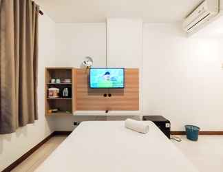 Others 2 Classic City View Studio (No Kitchen) at Lodge Paskal Apartment By Travelio