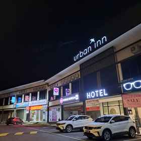 Exterior / Building 1 Urban Inn Salak Tinggi, Sepang Hotels
