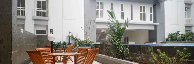 Lobby Cozy Living and Best Choice 2BR at Bale Hinggil Apartment By Travelio
