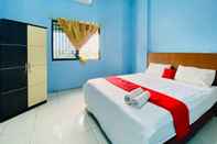 Bedroom RedDoorz @ Star Hill Inn Syariah Tebing Tinggi