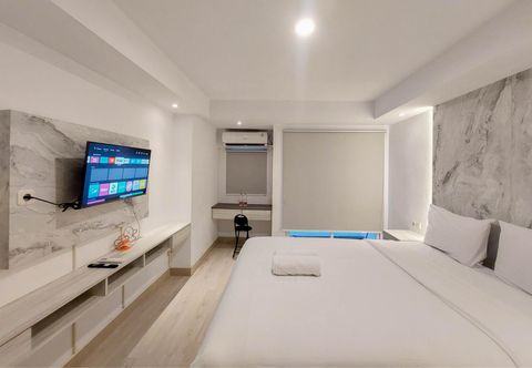 Others Simply Look and Cozy Studio Apartment at Mansyur Residence By Travelio