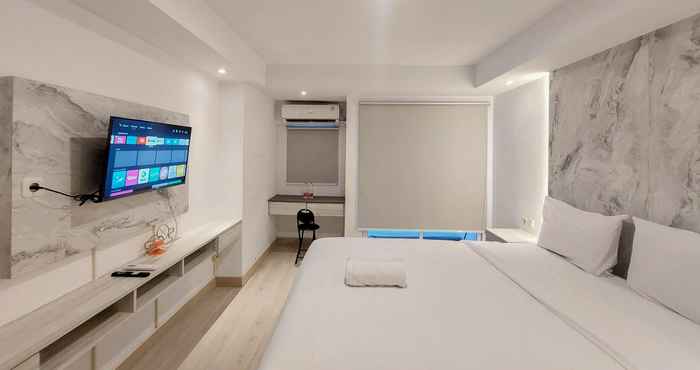 อื่นๆ Simply Look and Cozy Studio Apartment at Mansyur Residence By Travelio