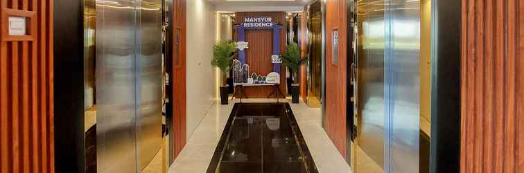 Lobby Simply Look and Cozy Studio Apartment at Mansyur Residence By Travelio