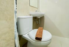 Others 5 Strategic and Cozy Studio at Transpark Cibubur Apartment By Travelio