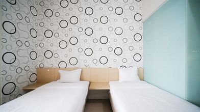 Bedroom 4 Cozy and Clean Studio The Square Apartment By Travelio