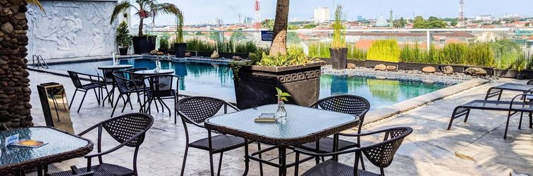 Lobby Cozy and Clean Studio The Square Apartment By Travelio