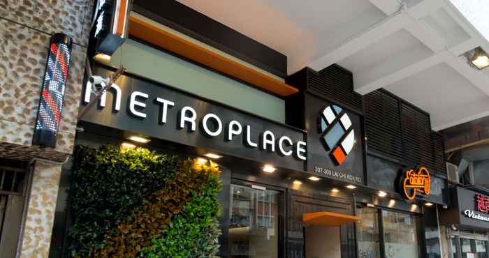 Bangunan Metroplace Boutique