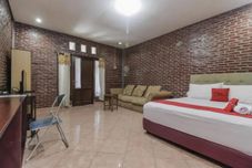 Phòng ngủ RedDoorz Plus @ Ampera Raya