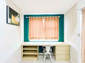 Others 4 Spacious Studio at Vida View Makassar Apartment By Travelio