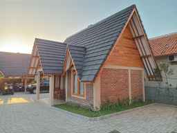 Villa Andhita Garut, USD 64.88