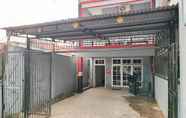 Exterior 7 RedDoorz Syariah near Transmart Jambi