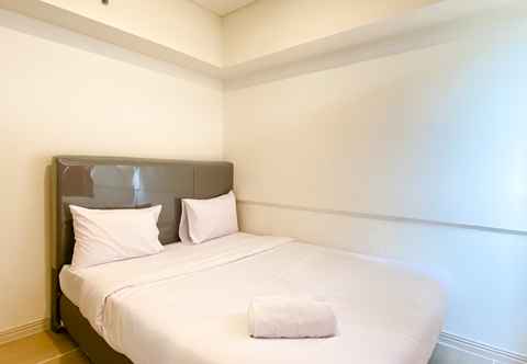 Kamar Tidur Cozy and Well Designed 2BR at Meikarta Apartment By Travelio