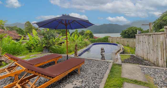 Swimming Pool Cabana Bali Villa 