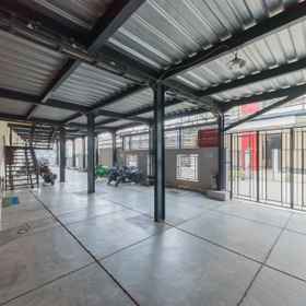 Common Space1RedDoorz near Universitas Maranatha Bandung,Big Bird SPBU 34 - 40123 Pasteur飯店