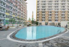 Swimming Pool 7 Cozy and Good Location Studio Margonda Residence 2 Apartment By Travelio