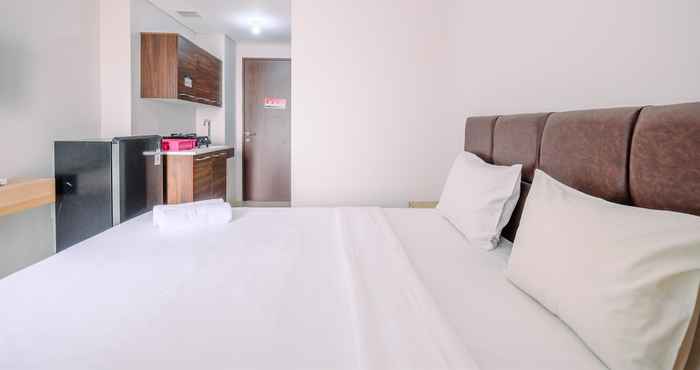 Bilik Tidur Modern Look and Cozy Studio Transpark Juanda Bekasi Timur Apartment By Travelio