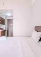 BEDROOM Modern Look and Cozy Studio Transpark Juanda Bekasi Timur Apartment By Travelio