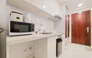 อื่นๆ 4 Cozy Stay and Simple Studio Sky House Alam Sutera Apartment By Travelio