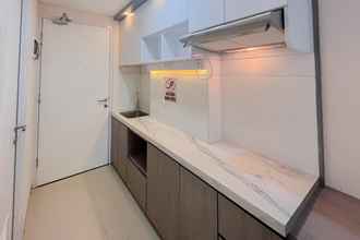 Others 4 Homey and Warm Studio Apartment Tamansari Skylounge Makassar By Travelio