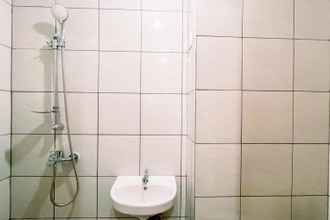 Toilet Kamar 4 Restful Studio (No Kitchen) Apartment Bandaraya - Tallasa City Makassar By Travelio