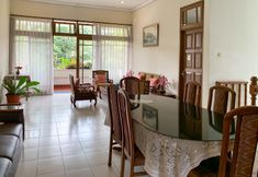 Common Space 4 Cozy Homestay Syariah Mitra RedDoorz Bandung