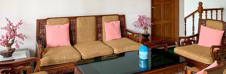 Lobby Cozy Homestay Syariah Mitra RedDoorz Bandung