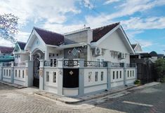 Exterior 5 Samawa Family House