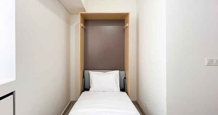 Bedroom Comfort Living Studio (No Kitchen) Apartment at Bandaraya - Tallasa City Makassar By Travelio