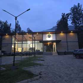 Exterior / Building 1 Manis Ae Cabin & Resto Bromo, Probolinggo Hotels