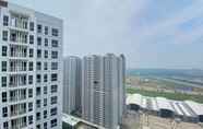Others 5 Best Price and Comfortable Studio Apartment Tokyo Riverside PIK 2 By Travelio