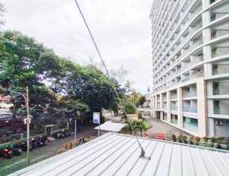 Bangunan 2 Simply and Comfy Studio Room Beverly Dago Apartment By Travelio