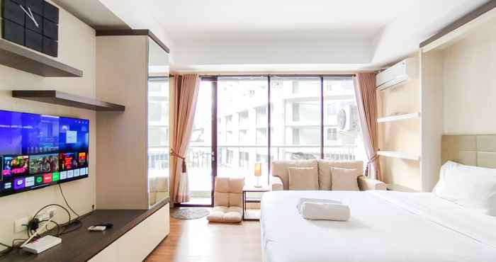 Others Simply and Comfy Studio Room Beverly Dago Apartment By Travelio