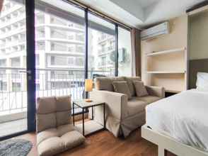 Others 4 Simply and Comfy Studio Room Beverly Dago Apartment By Travelio