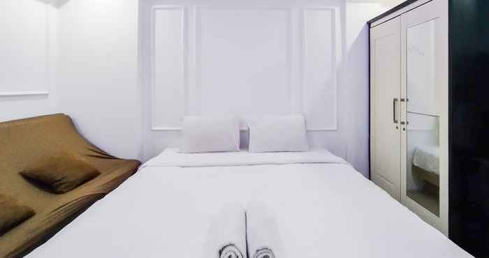 Bedroom Modern Studio Gateway Ahmad Yani Cicadas Apartment By Travelio