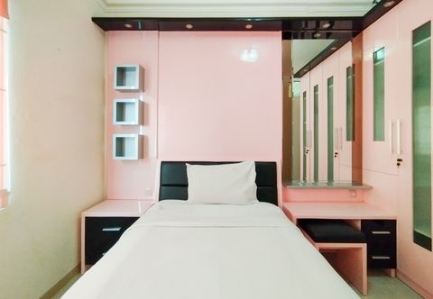 臥室 Strategic and Nice 2BR at Grand Setiabudi Apartment By Travelio