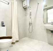 In-room Bathroom 3 Modern Look Studio Apartment at Pollux Chadstone By Travelio