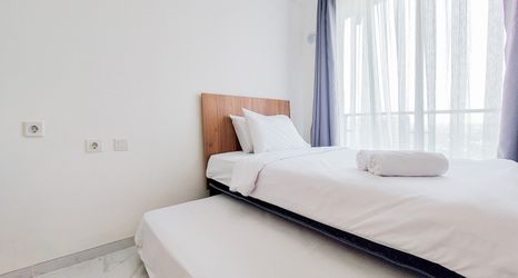 Bedroom 2 Comfort Stay Studio Apartment at Sky House BSD By Travelio