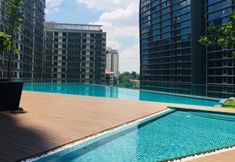 Swimming Pool 4 The Elegance Homestay at KL Gateway Premium Residence