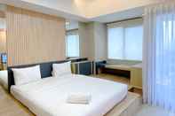 Bedroom Modern Look Studio Apartment at Gateway Park LRT City Bekasi By Travelio