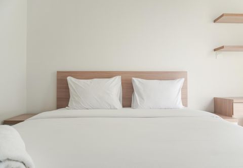 Bedroom Homey and Modern Look Studio Apartment Amazana Serpong By Travelio