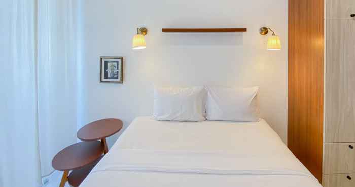 ห้องนอน Minimalist and Great Choice 2BR West Vista Apartment By Travelio