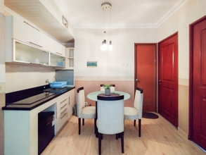 อื่นๆ 4 Strategic and Best Choice 2BR Apartment at Grand Setiabudi By Travelio