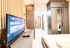 Others 2 Comfy Studio at Delft Ciputra Makassar Apartment By Travelio