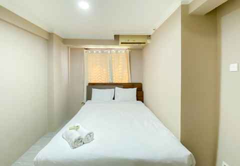 Bedroom Homey and Modern 1BR at Kebagusan City Apartment By Travelio