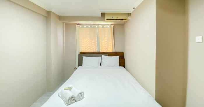 Bedroom Homey and Modern 1BR at Kebagusan City Apartment By Travelio