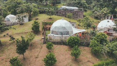 Bên ngoài 4 The Apiary Mountain Camp and Farm