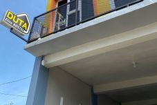 外観 Duta Elite Kostel Syariah near RSUD Caruban Redpartner