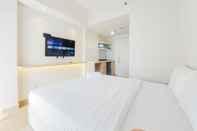 Bedroom Homey and Simply Studio at Poris 88 Apartment By Travelio