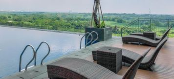 로비 4 Nice and Best Homey Studio at Royal Sentul Park Apartment By Travelio