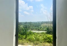 Others 6 Noi Guest House Rumah 100m2 dengan 2 Kamar Tidur